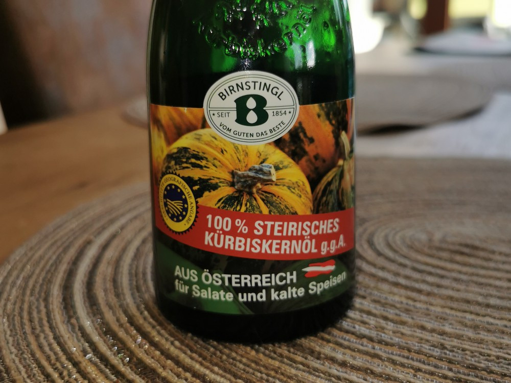 Hochgeladen von: Stella Falkenberg