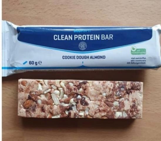 Clean Protein Bar (Almond) von Emmy7 | Hochgeladen von: Emmy7