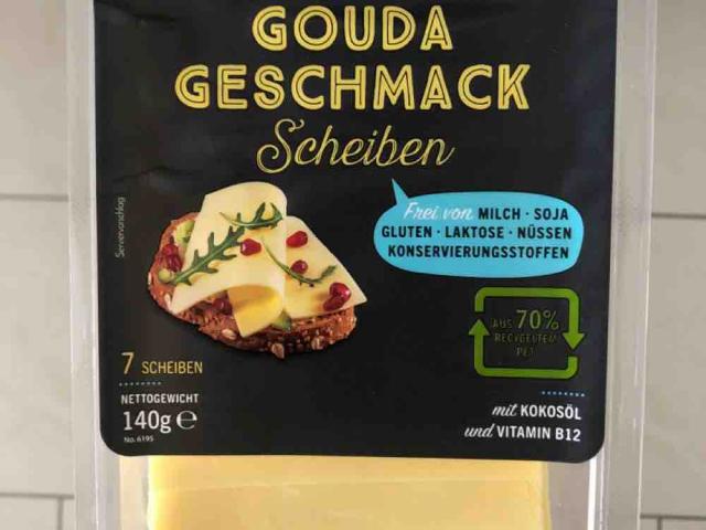 Gouda, vegan by jackedMo | Hochgeladen von: jackedMo