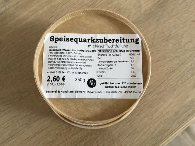 Hochgeladen von: leahloeper