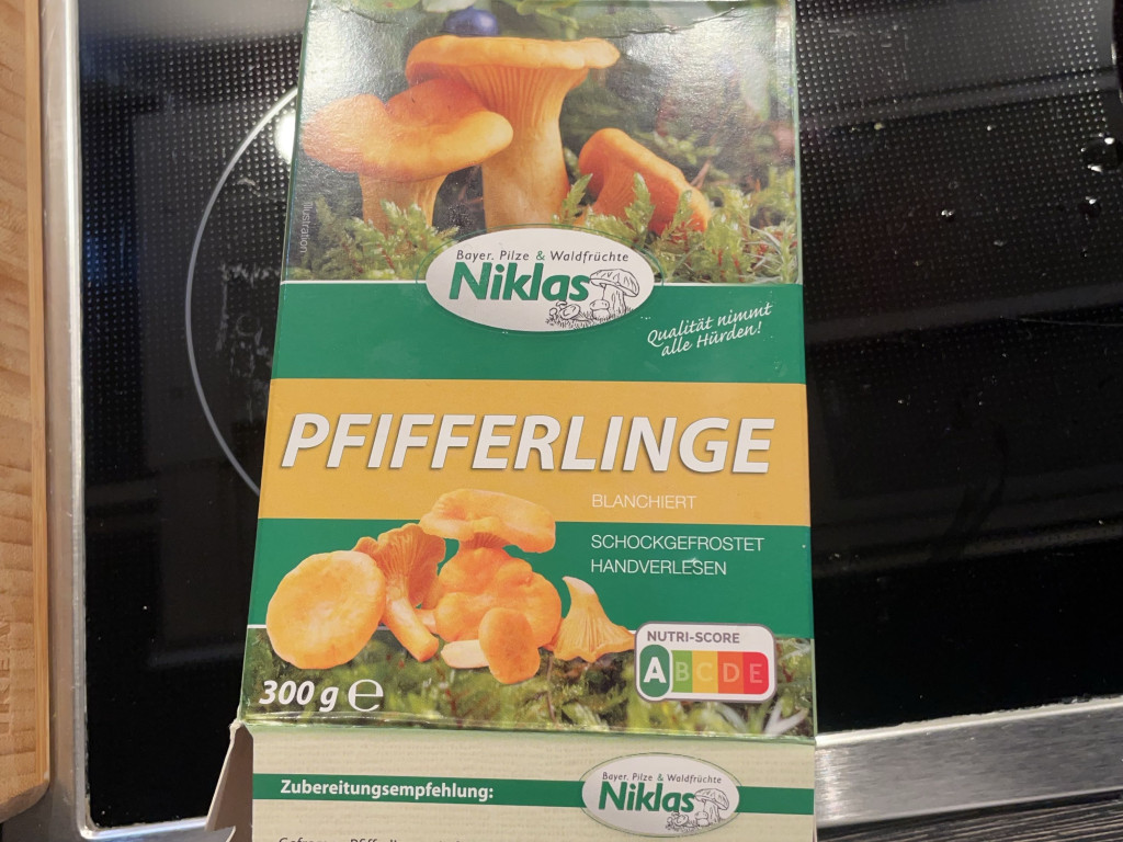 Hochgeladen von: miraX