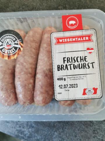 Frische Bratwurst, roh by anna_mileo | Uploaded by: anna_mileo