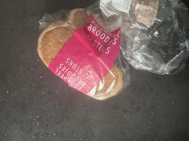 Hochgeladen von: lalahahaha Hochgeladen von: lalahahaha