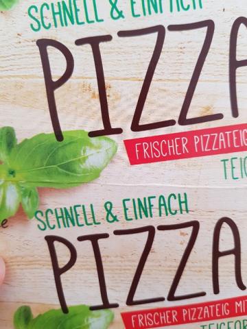 Pizzabox Gut und Günstig (Teig) von nininicole | Hochgeladen von: nininicole