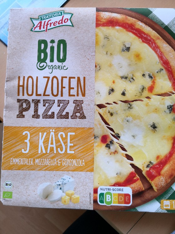 3 Käse, Holzofen Pizza von magdalenapol895 | Hochgeladen von: magdalenapol895