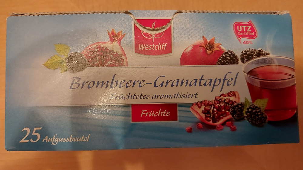 Früchtetee Brombeere-Granatapfel, Früchtetee aromatisiert von Je | Hochgeladen von: Jennerwein