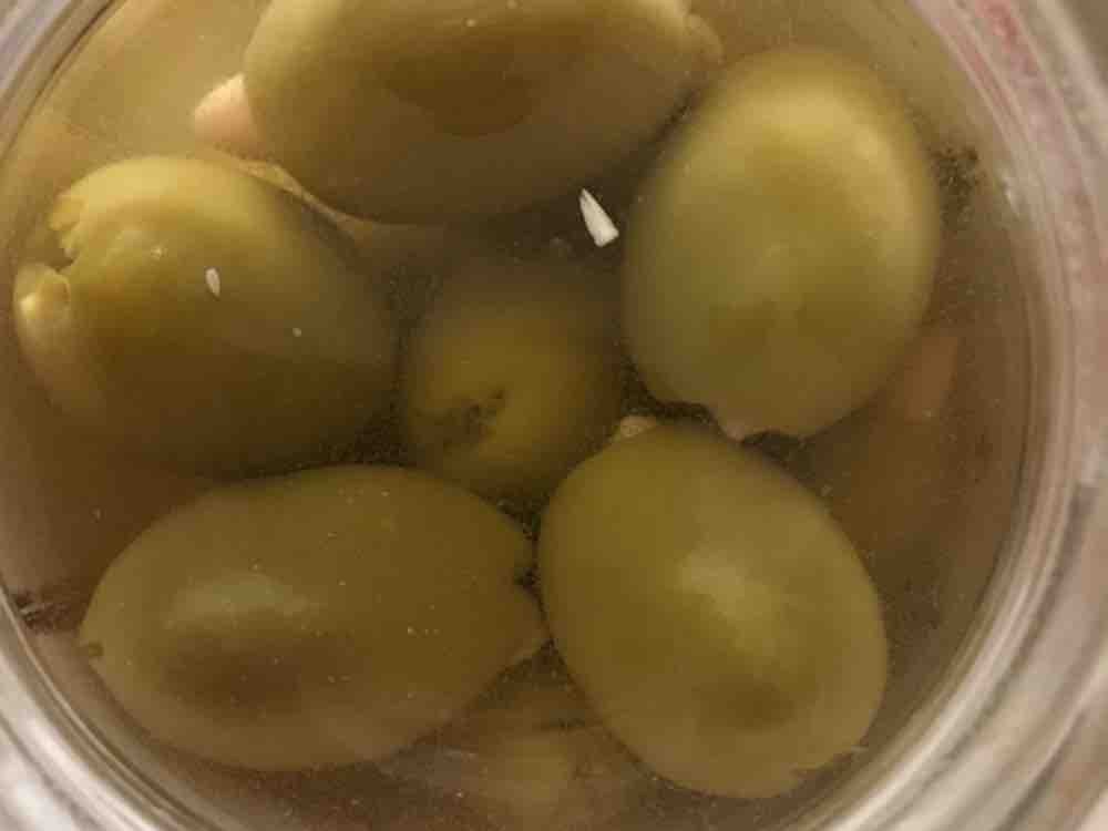 Grüne Oliven, mit Mandeln gefüllt von mikemike | Hochgeladen von: mikemike