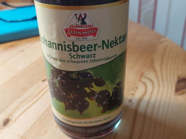 Hochgeladen von: Tijara Hochgeladen von: Tijara