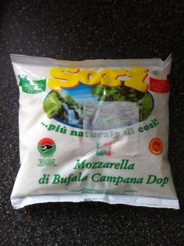 Mozzarellla di Bufala Campana Dop (Sori) | Hochgeladen von: eugen.m