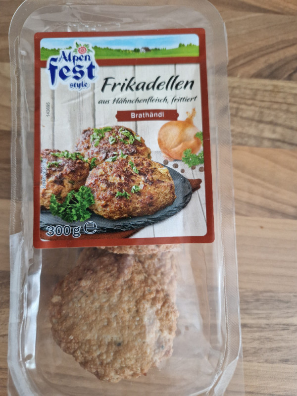 Frikadellen aus Hähnchenfleisch, Brathändl von Tobiestias | Hochgeladen von: Tobiestias